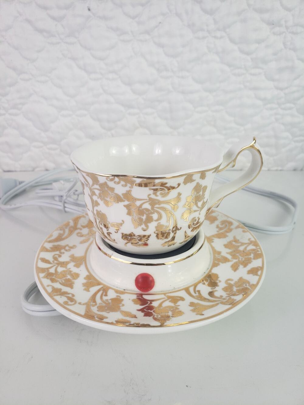 Retired Scentsy English Breakfast Gold Leaf Tea Cup Saucer Electric Wax Warmer